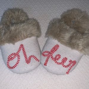 Aerie slippers NWOT